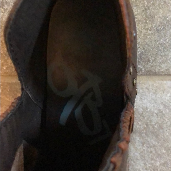 Women’s size 7.5 OTBT boots - Picture 6 of 6